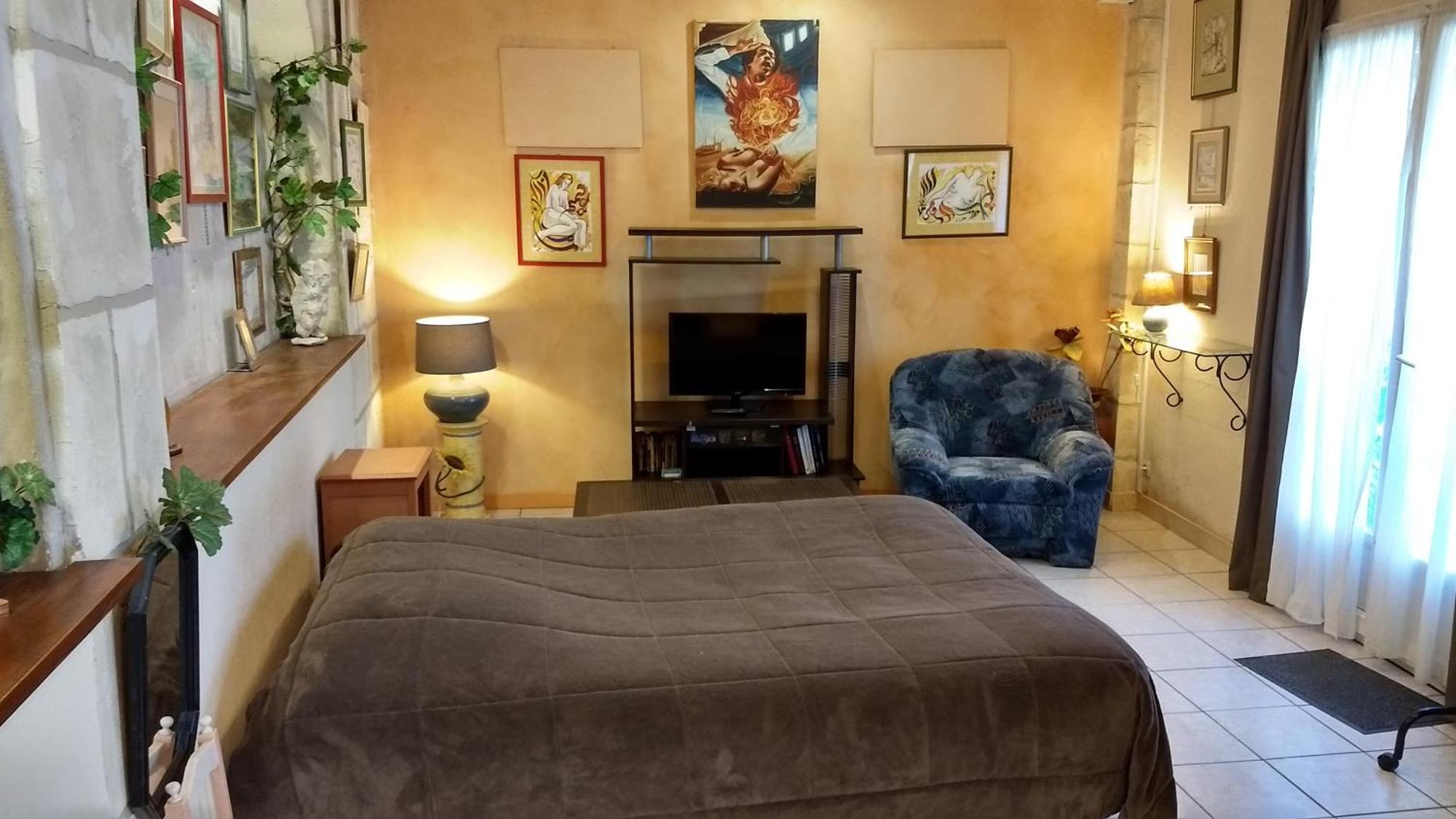 Logement Tranquille Et Frais Proche Gare Au Rdc Saumur Εξωτερικό φωτογραφία
